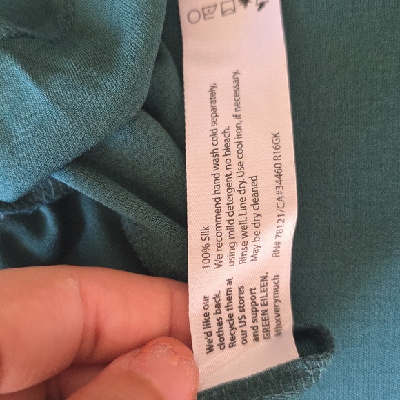 Eileen Fisher Forest Green Short‎ Sleeve Tee - Picture 8 of 9